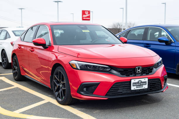 Services istockphoto 1383630423 612x612